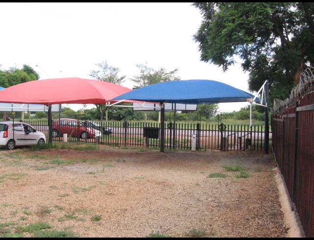 632M² RETAIL TO LET IN MONTANA PARK